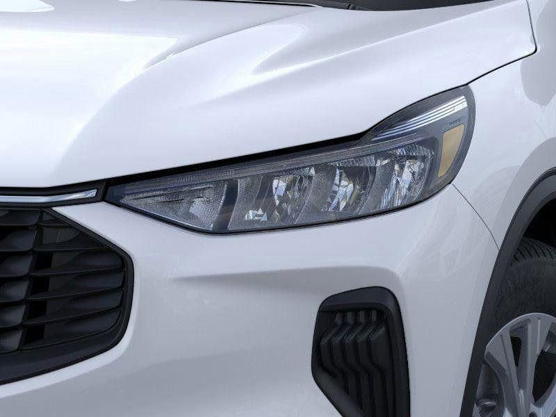 New 2026 Oxford White Ford Active® image 21