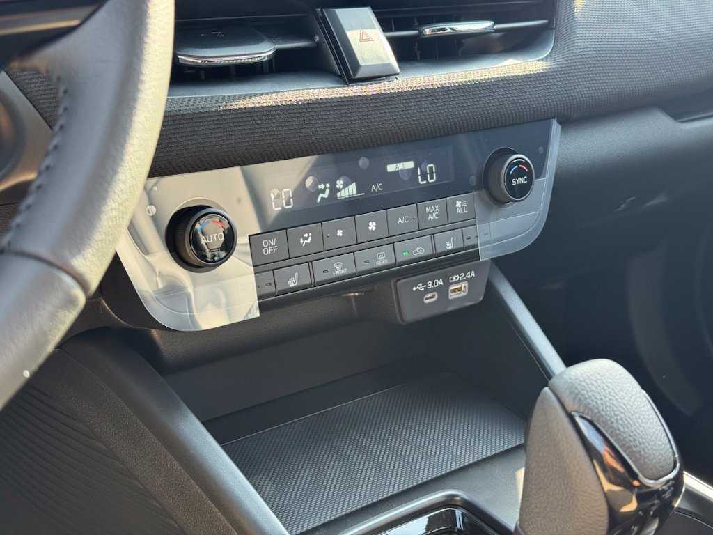 New 2026 RIVER ROCK PEARL Subaru Premium image 13