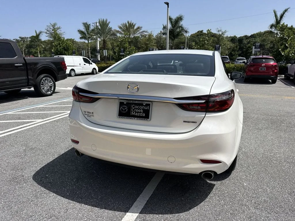 Used 2020 Snowflake White Pearl Mica Mazda Touring image 25