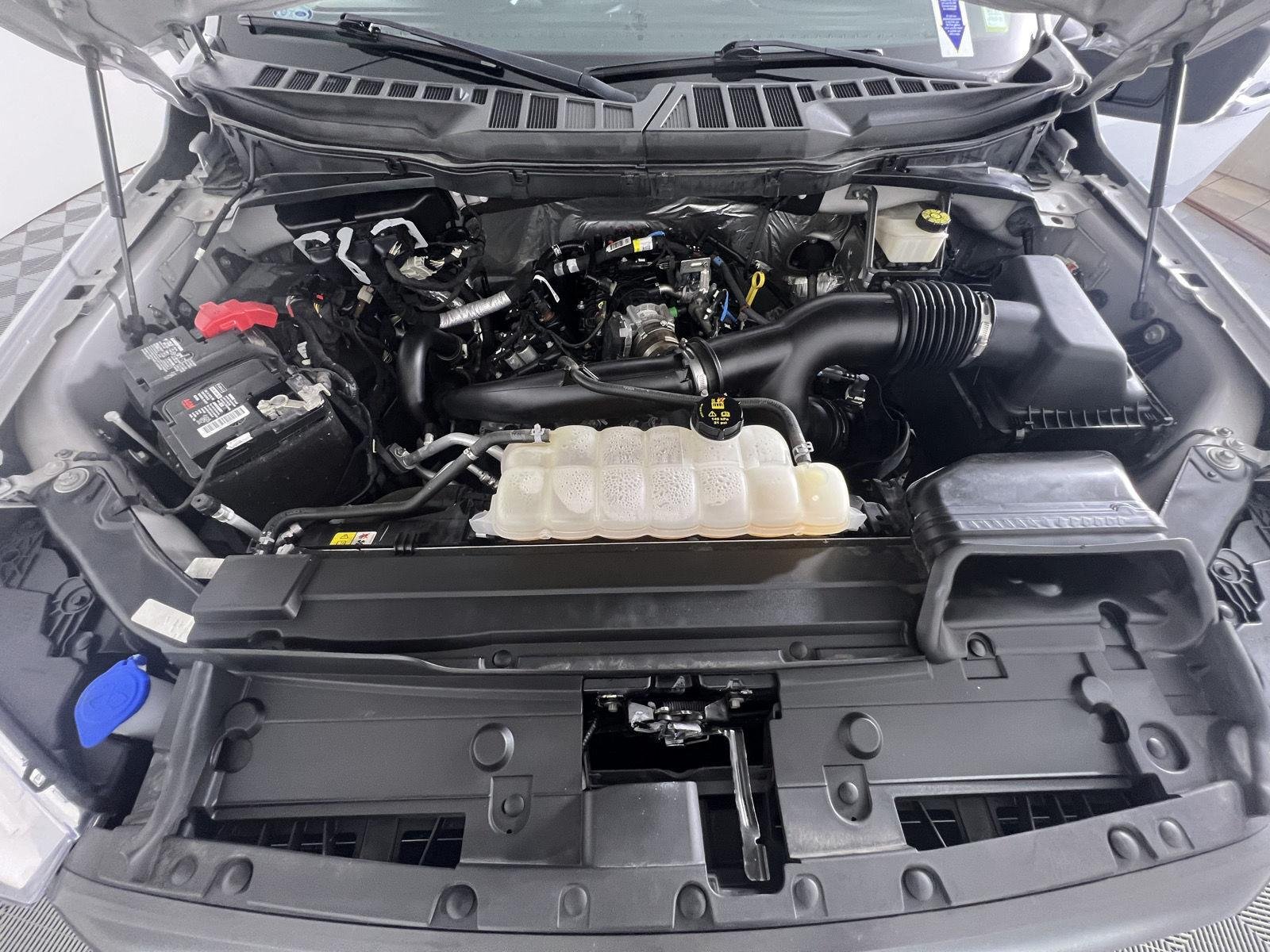 Used 2021 Space White Ford XLT image 20