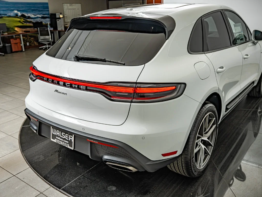 New 2026 White Porsche  image 19