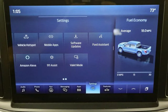Used 2023 Silver Ford XLT image 21
