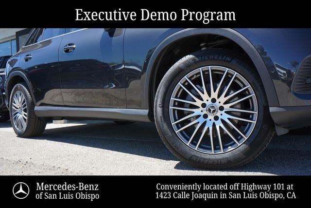 Used 2026  Mercedes-Benz GLC 300 image 11