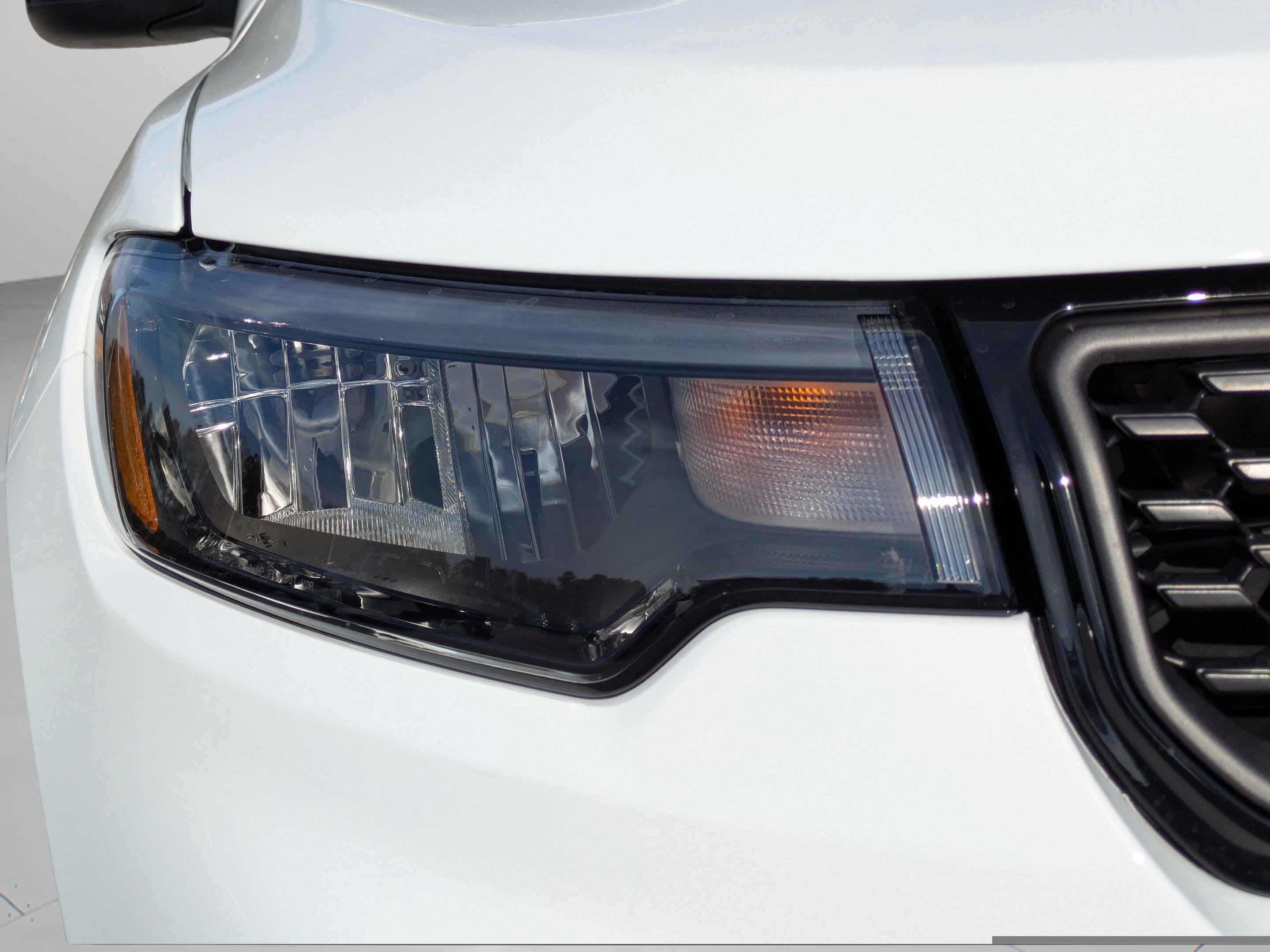 New 2026 Bright White Clearcoat Jeep Latitude Altitude image 10