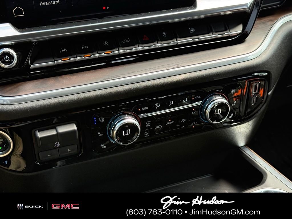 Used 2025 Silver GMC SLT image 33