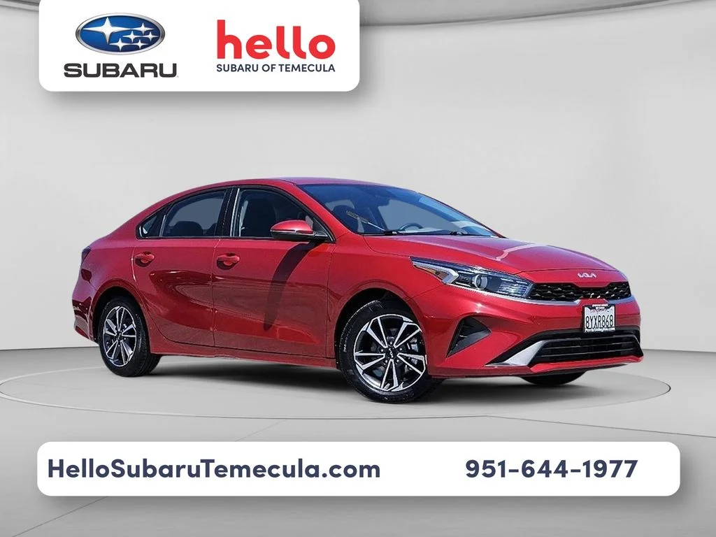 Used 2022 Red Kia LXS image 1