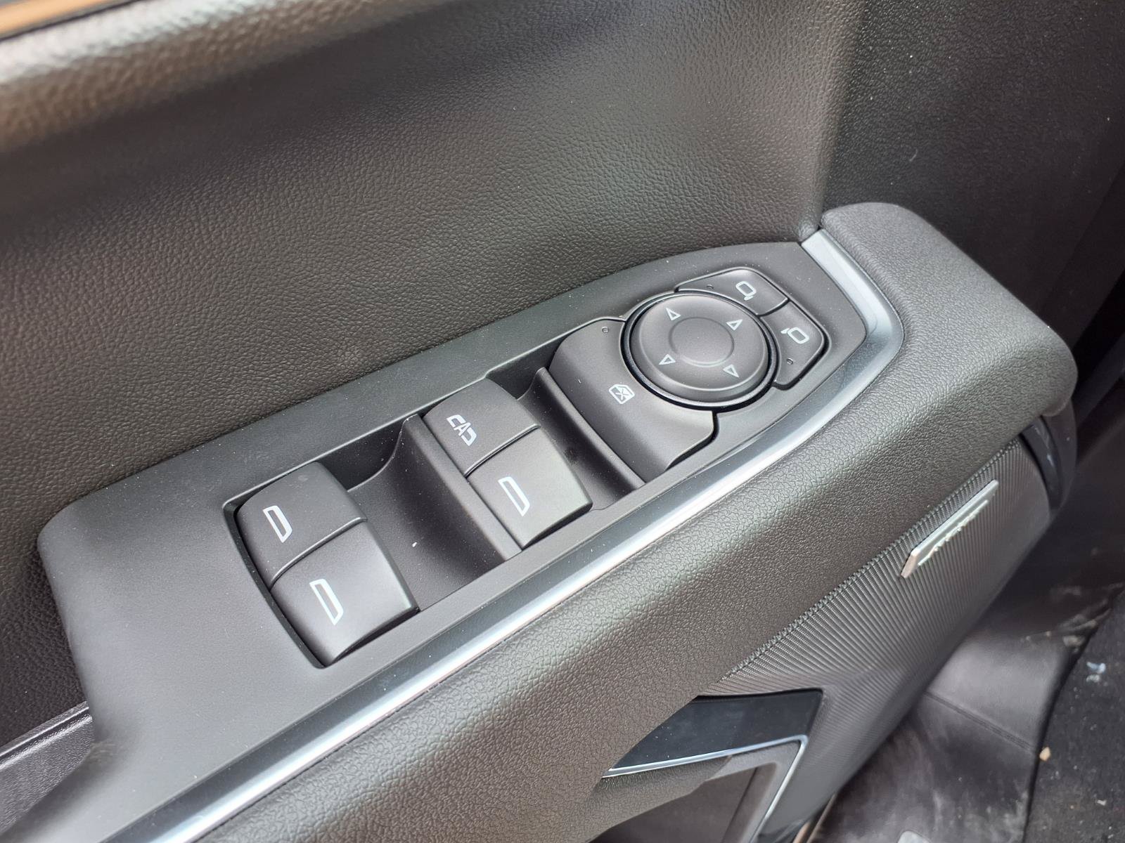 2026 Chevrolet Silverado 1500 LT Trail Boss - Photo 12