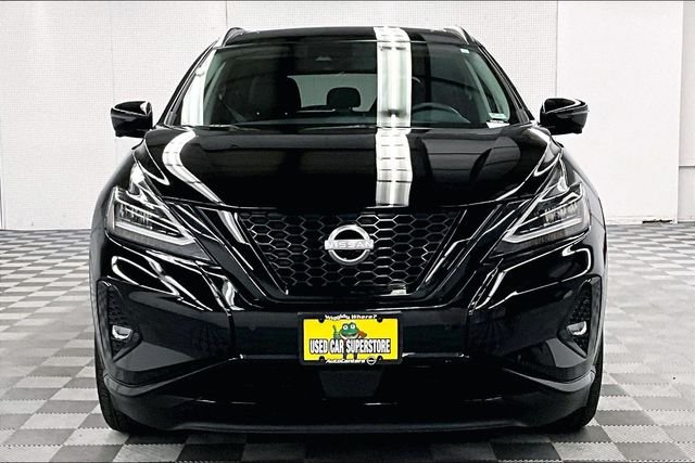 Used 2024 Super Black Nissan SL image 4