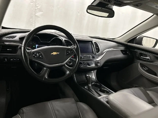 Used 2018 Blue Chevrolet Premier image 25