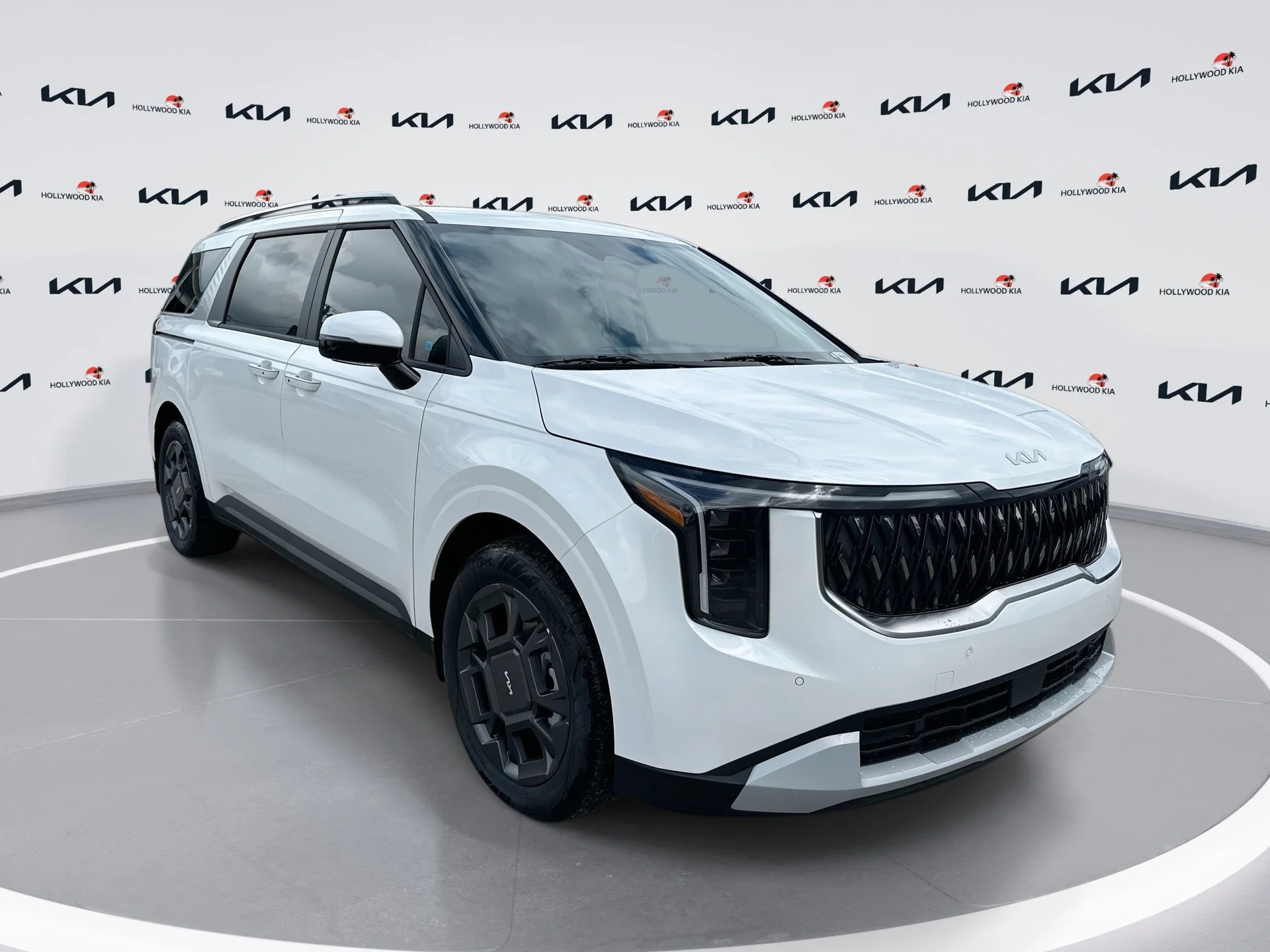 2026 Kia Sedona EX HEV's photo