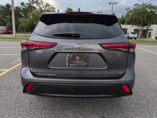Used 2023 Gray Toyota L image 5