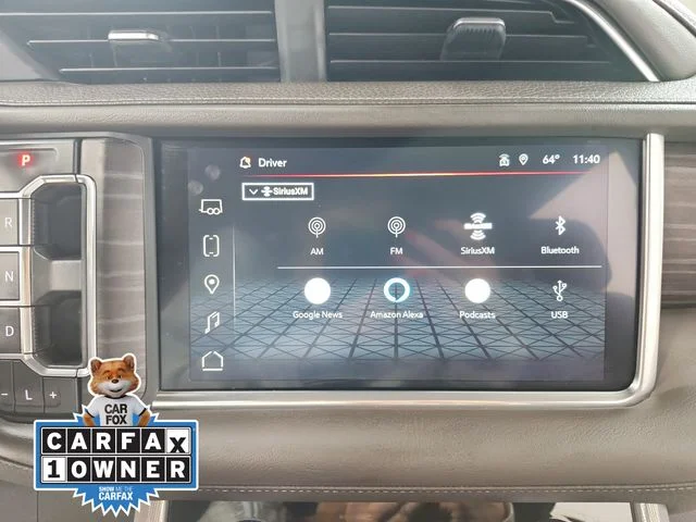 Used 2023 White GMC Denali image 29