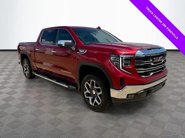 2023 GMC Sierra 4WD Crew Cab Short Box SLT's photo