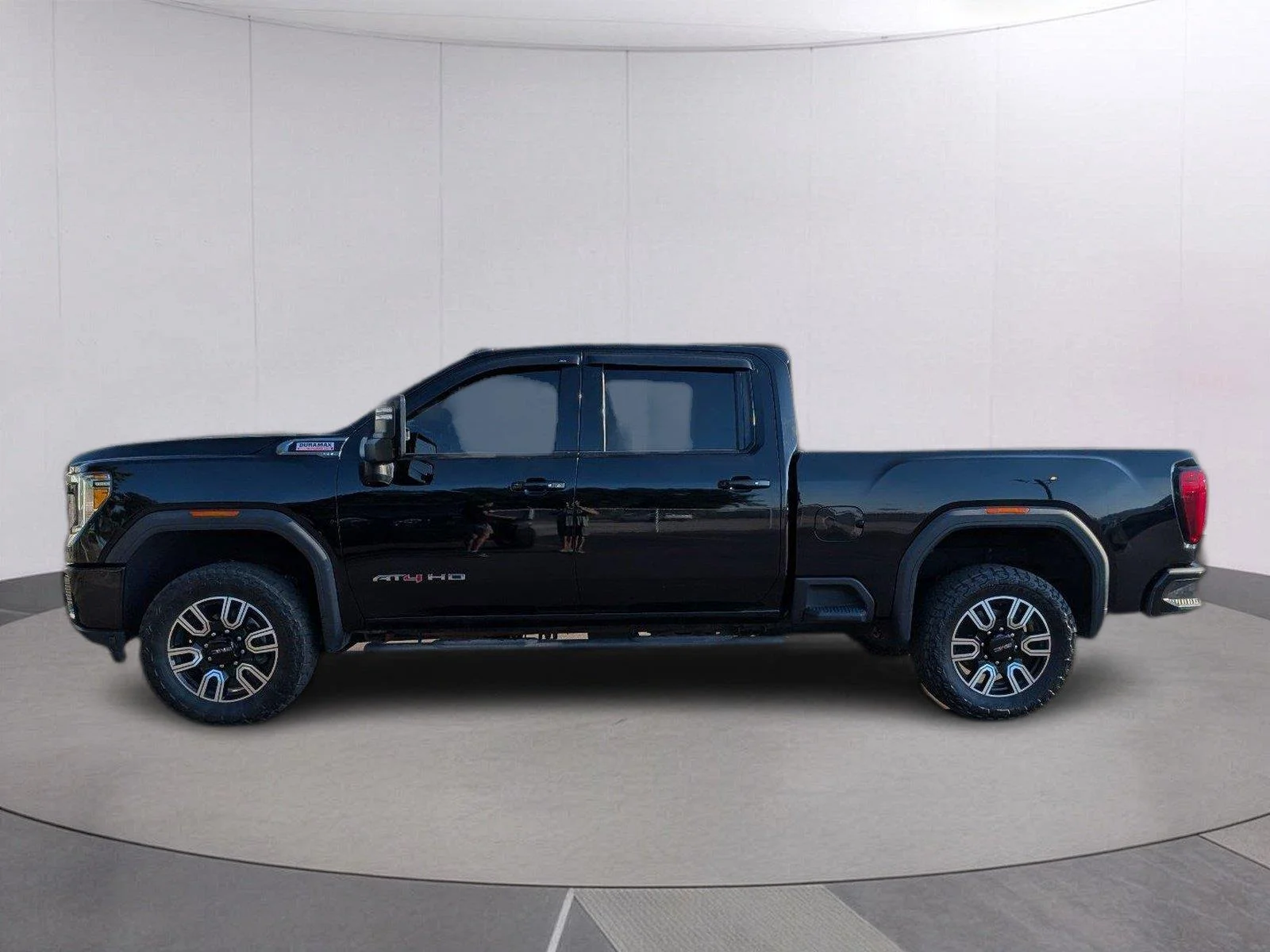 Used 2022 ONYX BLACK GMC AT4 image 2