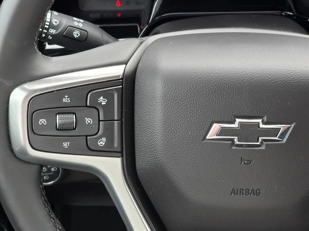Used 2025 Gray Chevrolet RST image 15