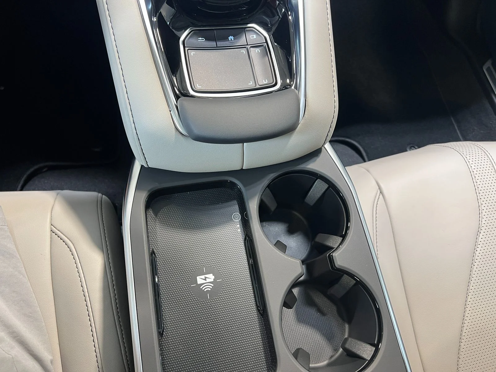 2026 Acura RDX Technology Package - Photo 23