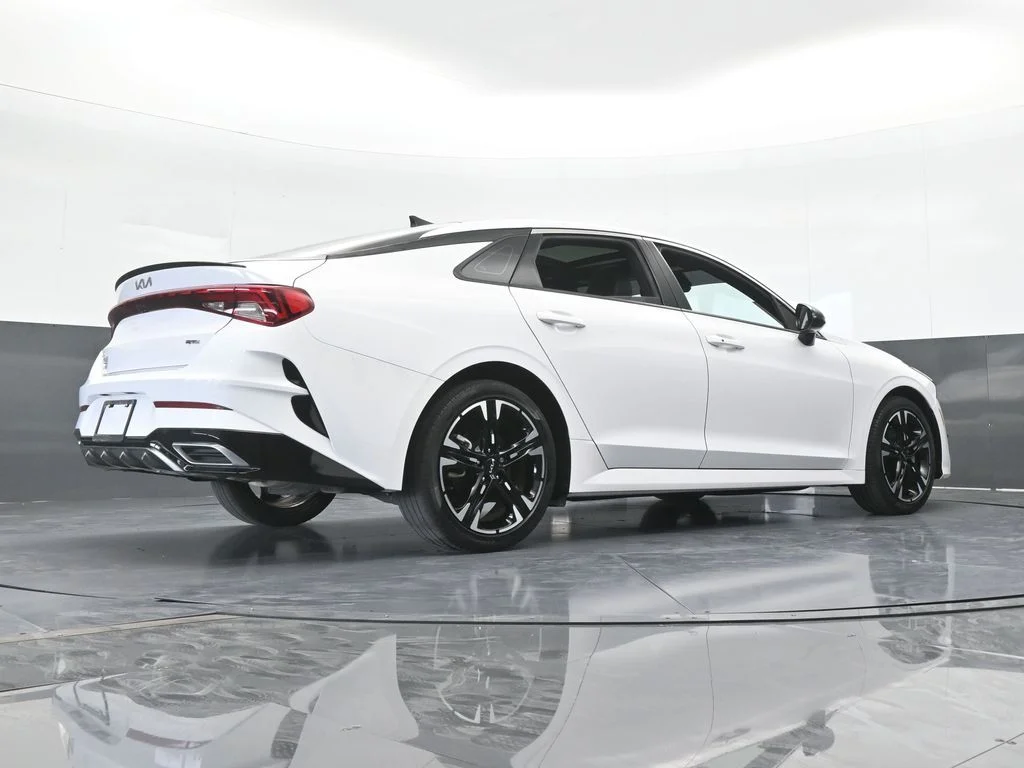 Used 2023 Glacial White Pearl Kia GT-Line image 58