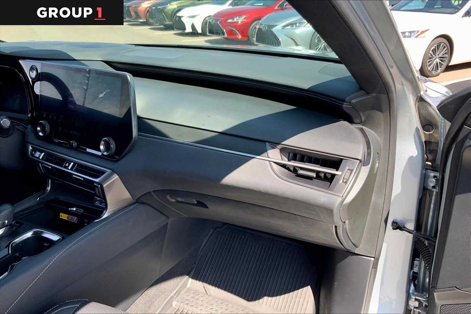 Certified Used 2024 Iridium Lexus Premium Plus image 18