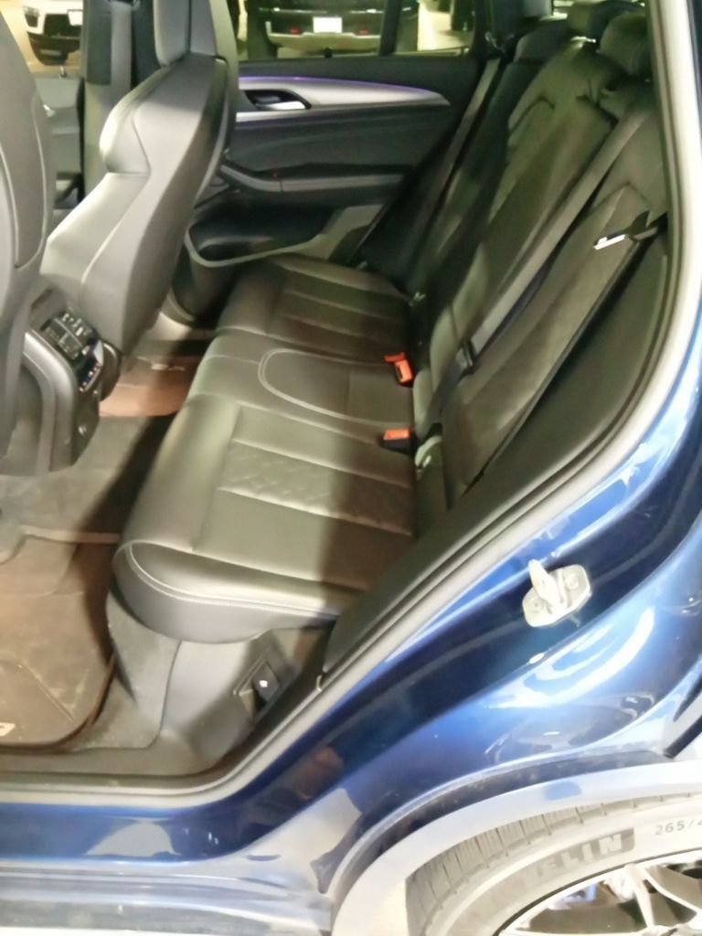 Used 2020 Phytonic Blue Metallic BMW M image 10