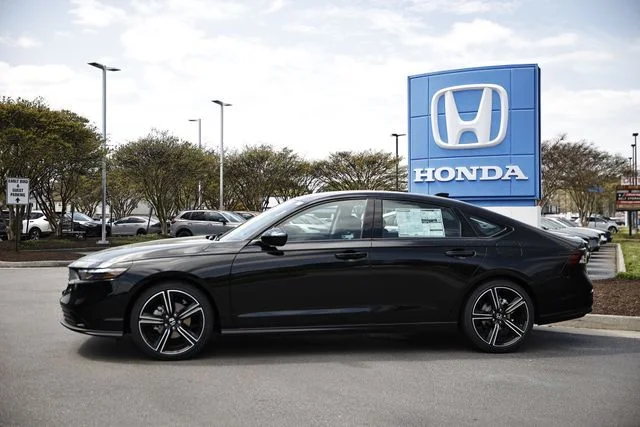New 2026 Crystal Black Pearl Honda SE image 5