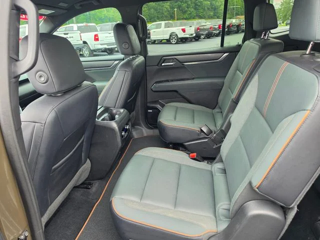 Used 2024 Brown GMC AT4 image 11