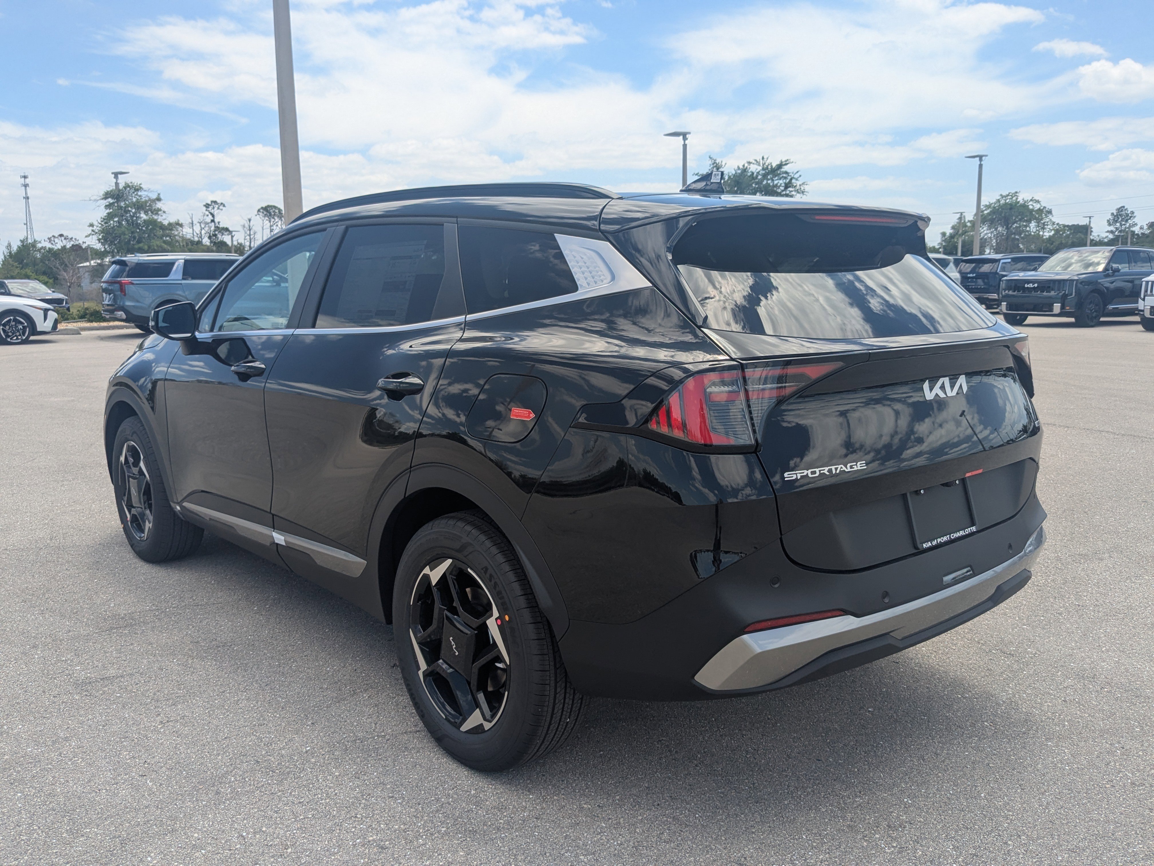 New 2026 Fusion Black Kia EX image 7