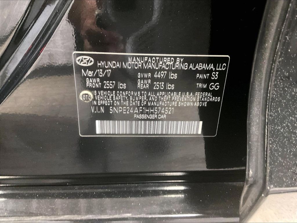 Used 2017 Black Hyundai SE image 35