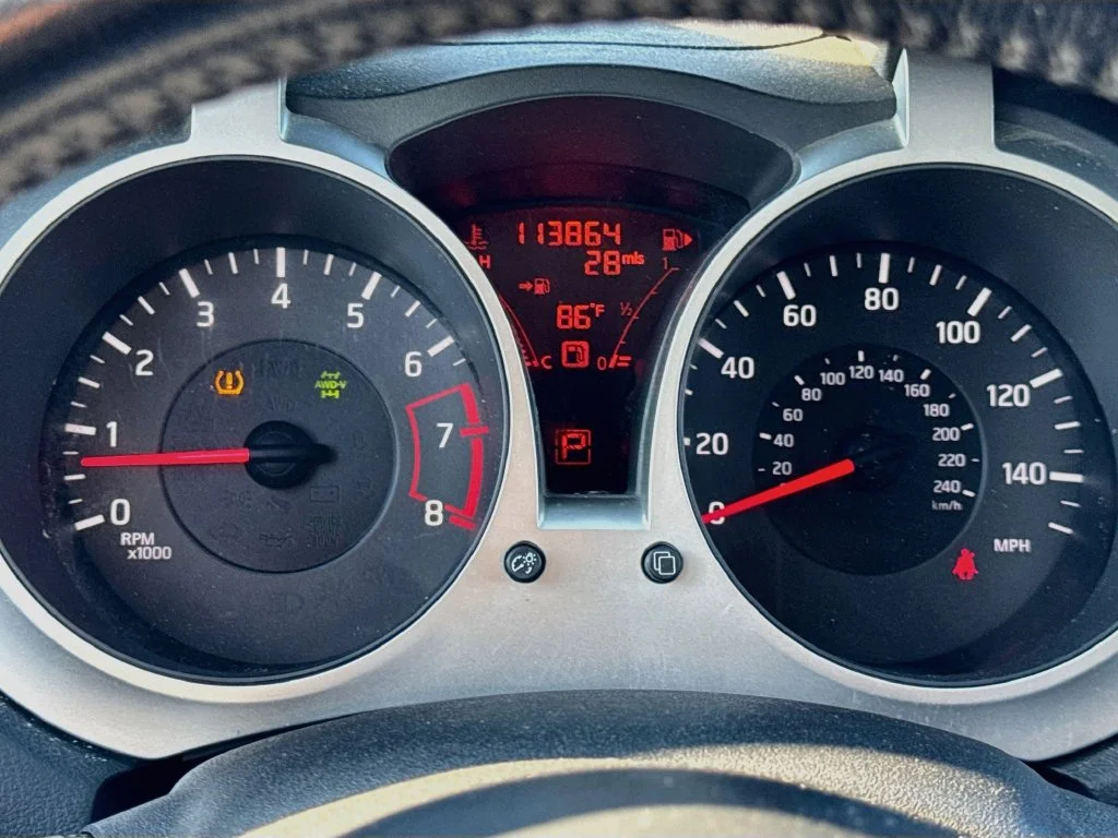 Used 2011 Black Nissan SL image 14