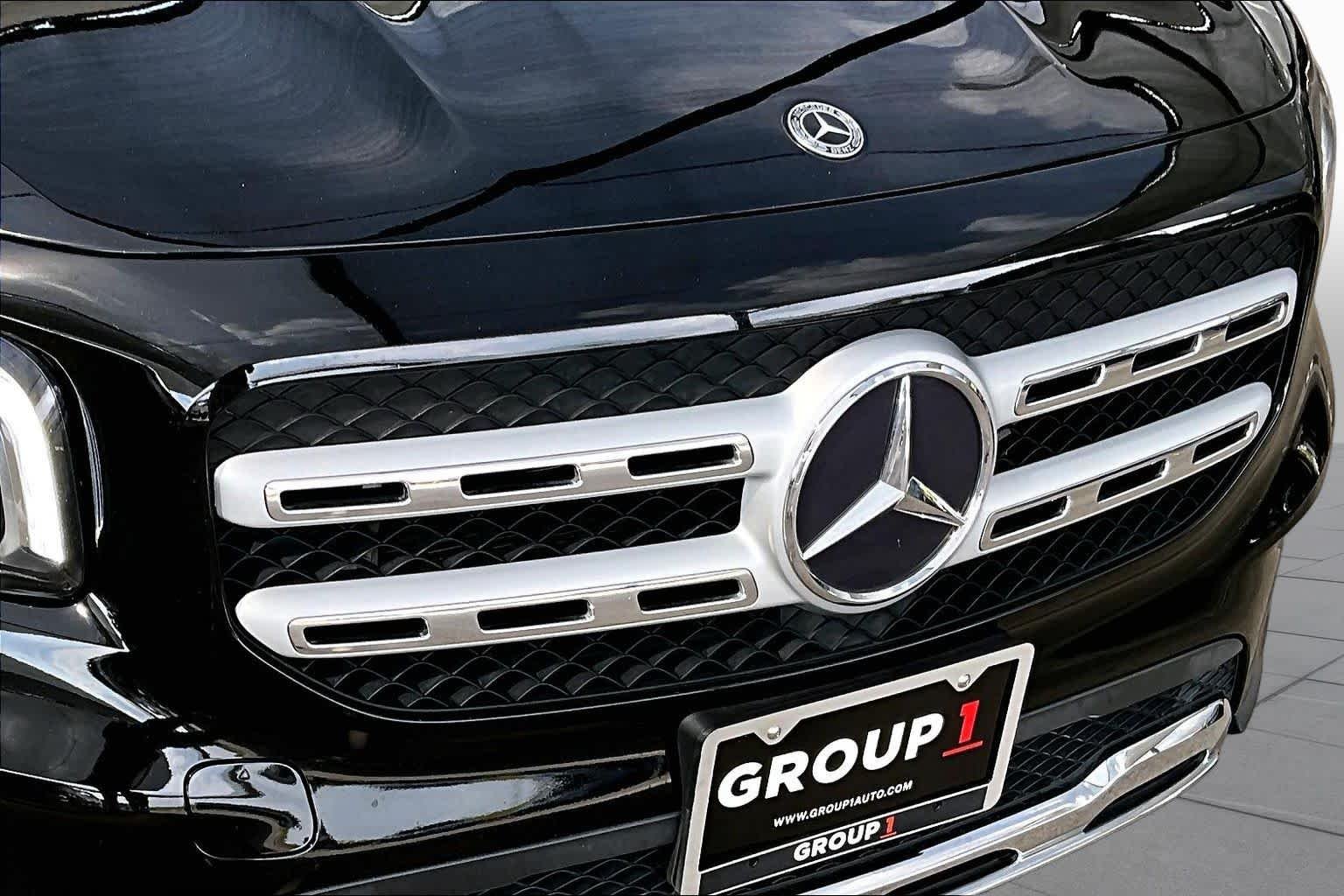 Used 2021 Night Black Mercedes-Benz GLB 250 image 30