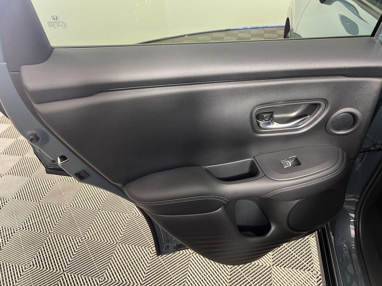 2026 Honda HR-V EX-L - Photo 32