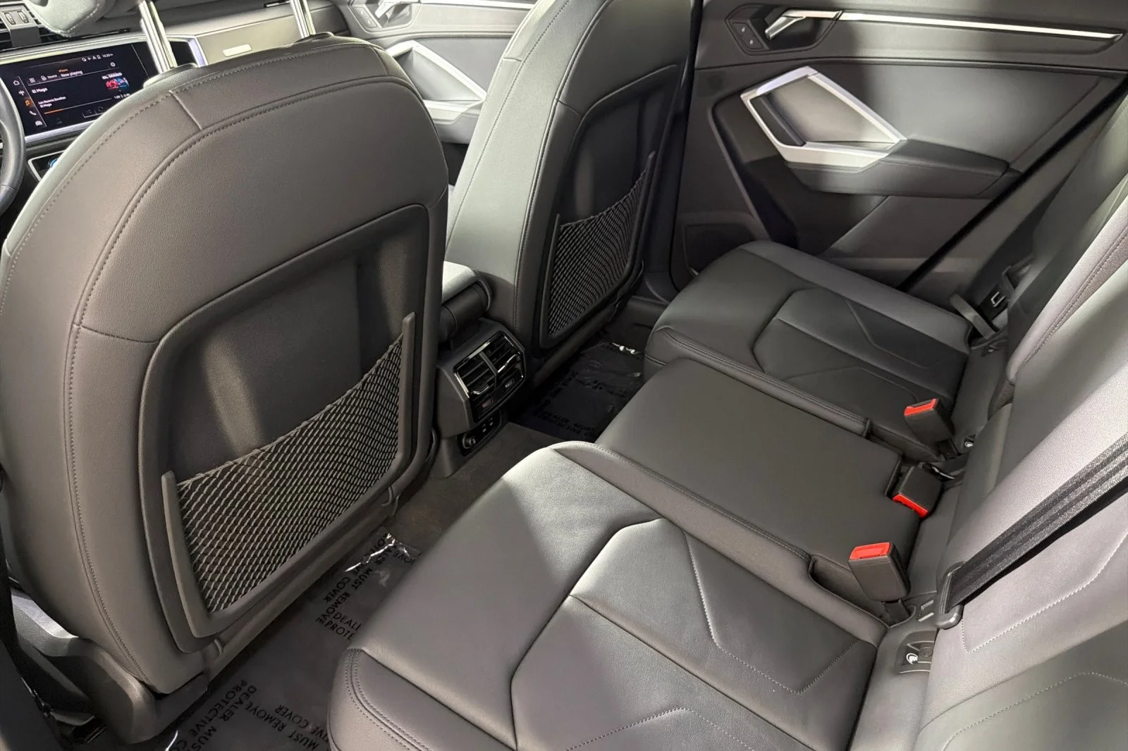 Used 2022 Mythos Black Metallic Audi Premium 40 TFSI quattro image 11