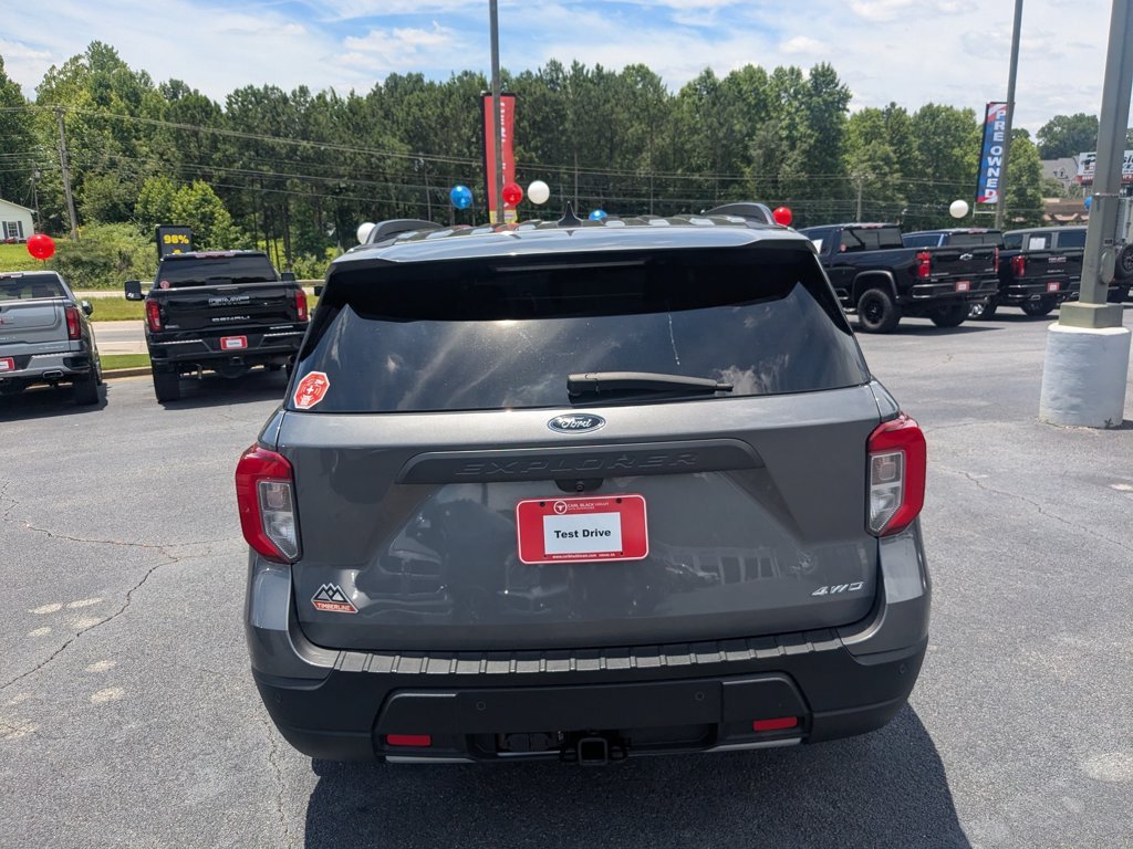 Used 2022  Ford Timberline image 6