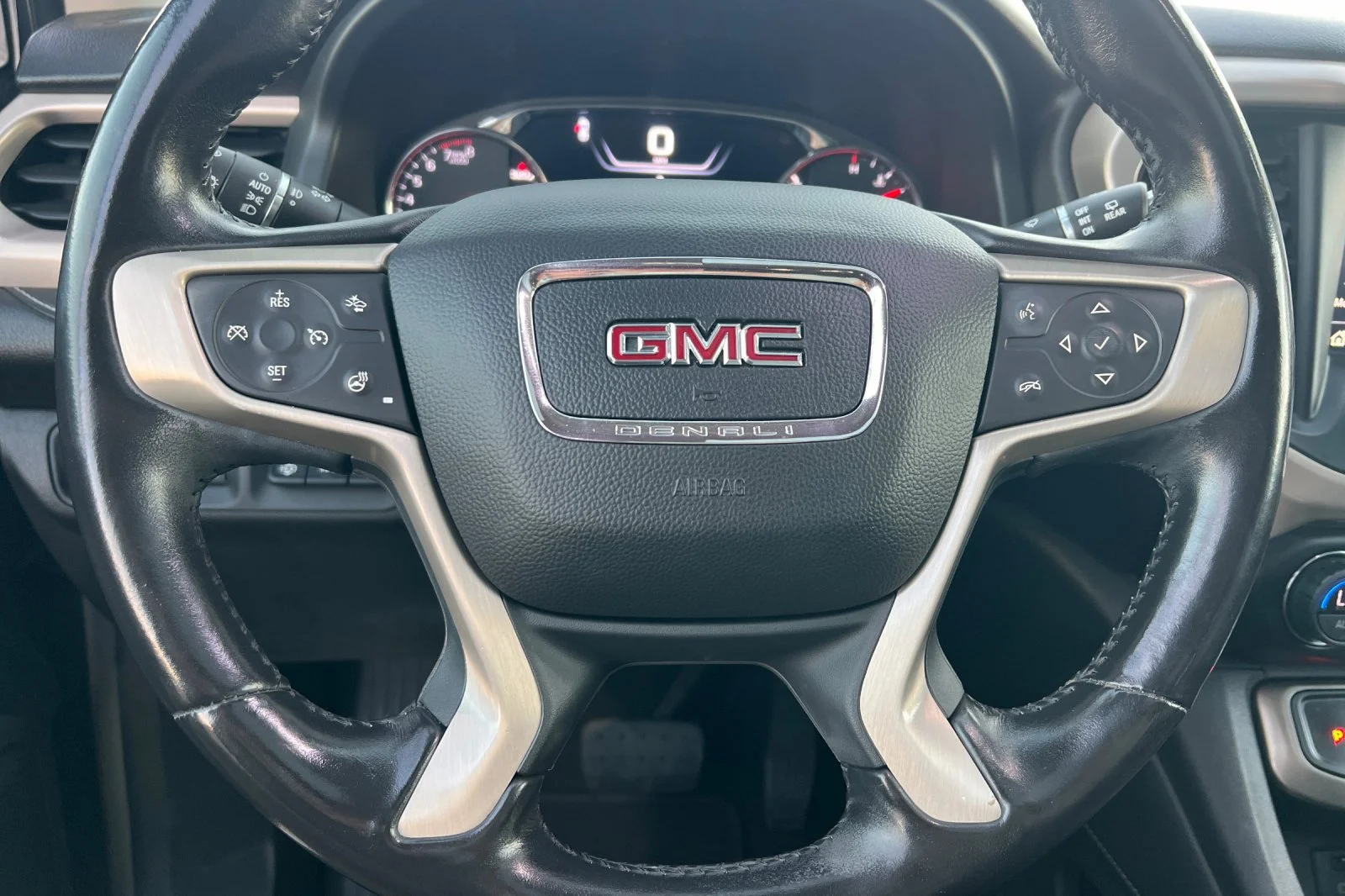 Used 2021 SATIN STEEL METALLIC GMC Denali image 24