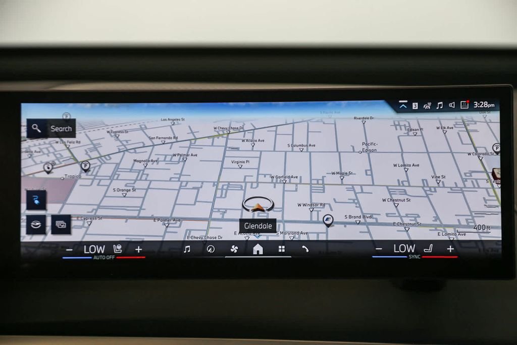 2025 BMW iX 50 - Photo 13