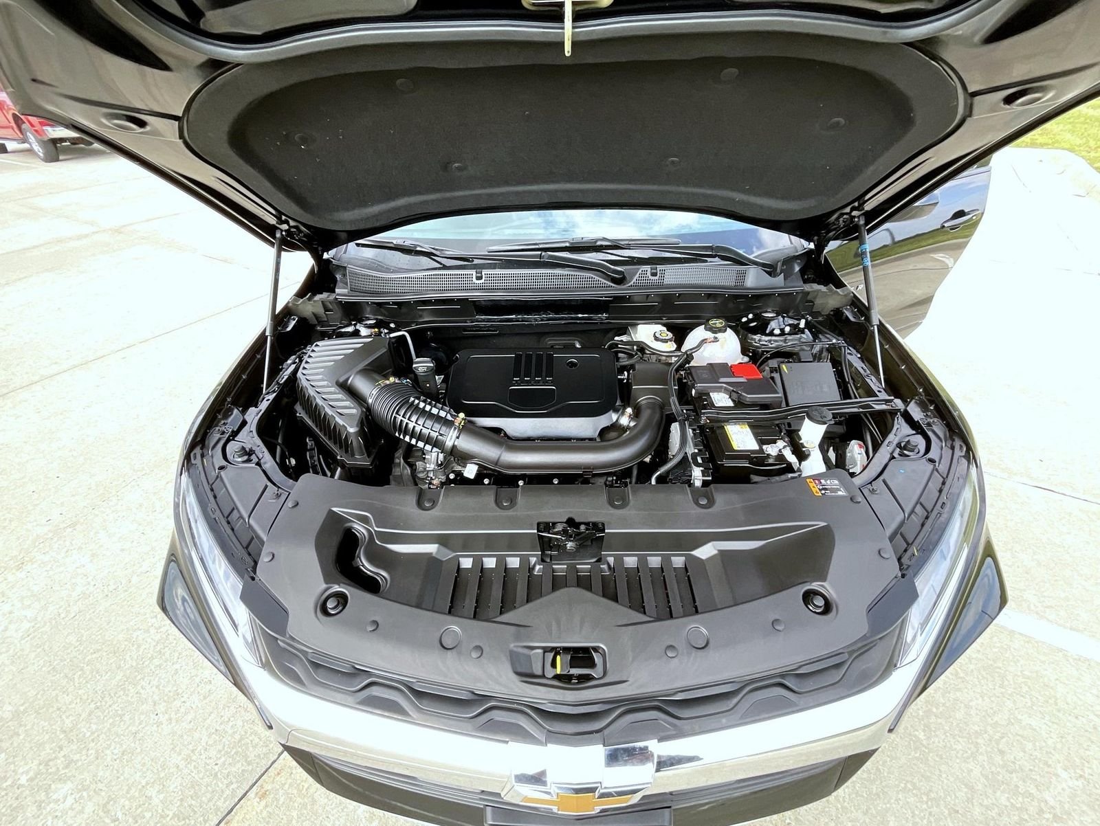 Used 2025 Black Chevrolet LT image 24