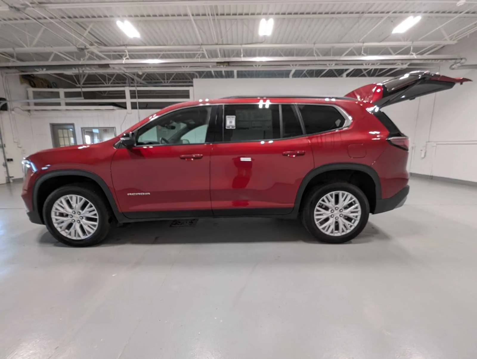 2026 GMC Acadia Elevation - Photo 10