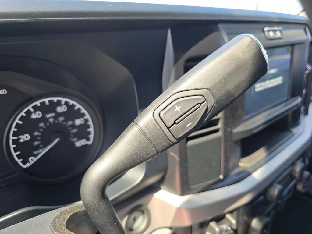 2025 Ford F-350 Super Duty XLT - Photo 25