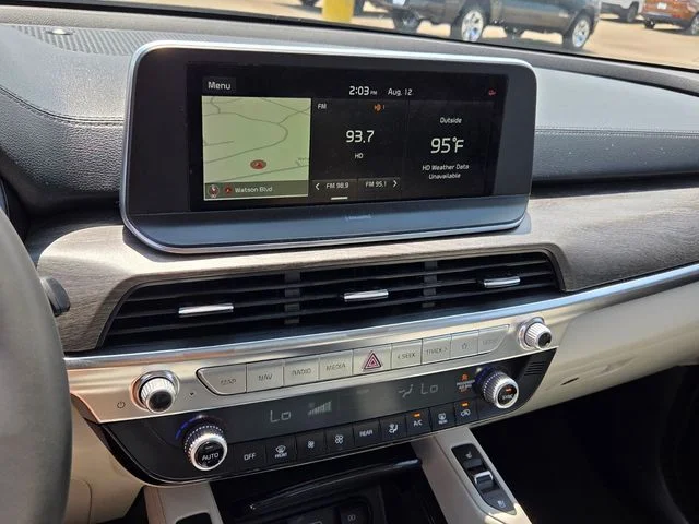 Used 2020 Black Kia EX image 22