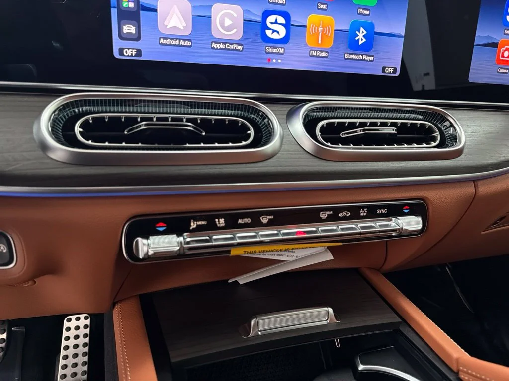 New 2027 White Mercedes-Benz GLS 450 image 21
