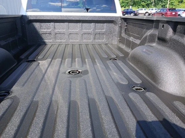New 2026 Bright White Clear-Coat Exterior Paint RAM Laramie image 6
