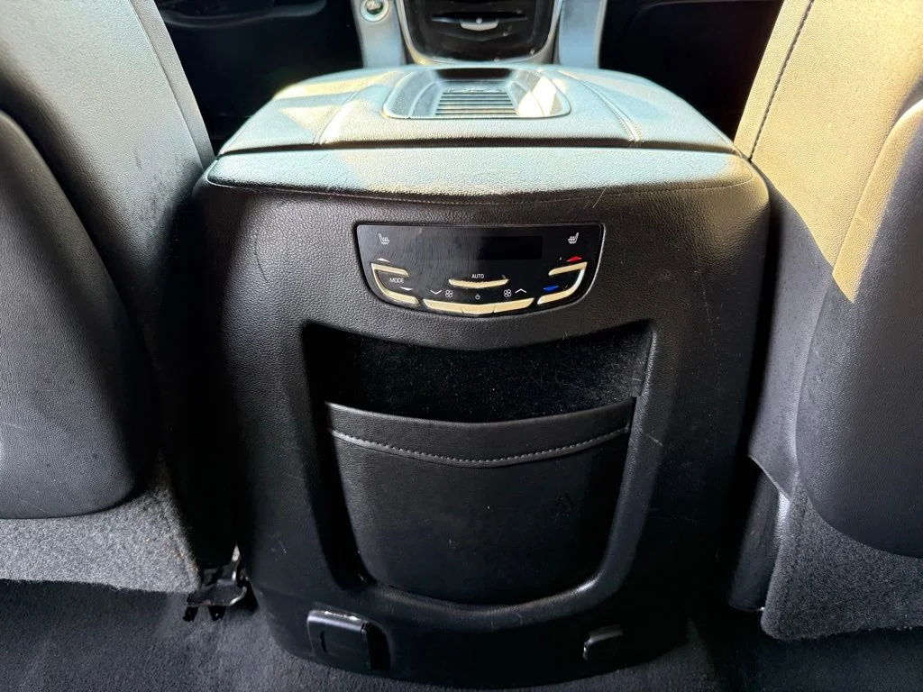 Used 2019 Gray Cadillac Luxury image 23