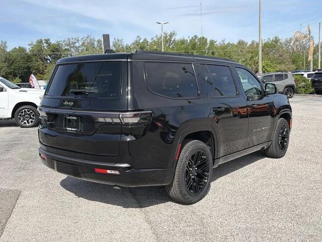 New 2026 High Gloss Black Exterior Paint Jeep Limited Reserve image 4