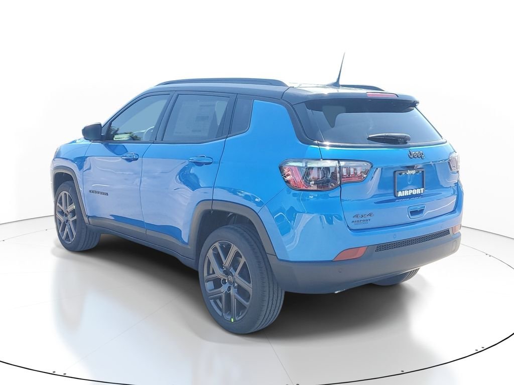 New 2026 Hydro Blue Pearlcoat Jeep Limited image 3