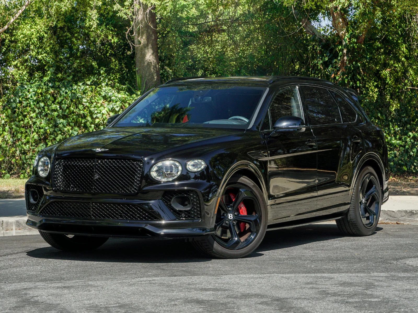 Certified Pre-Owned 2023 Bentley Bentayga V8 S AWD 