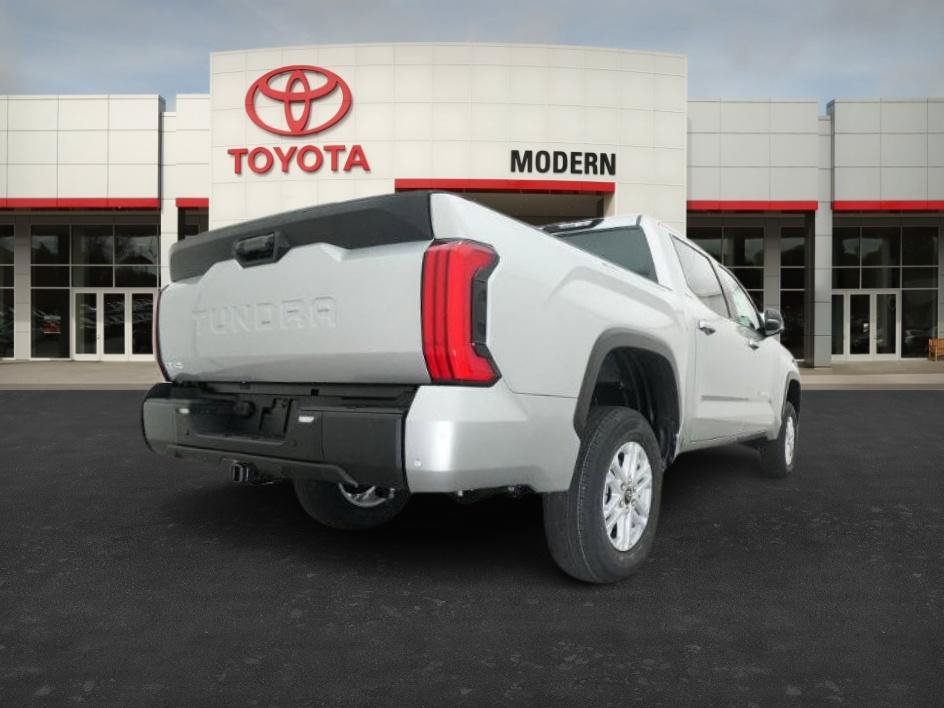 2026 Toyota Tundra SR5 - Photo 35
