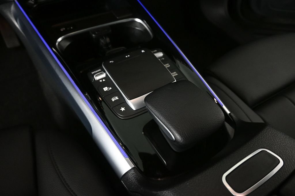Certified Used 2022 Black Mercedes-Benz GLB 250 image 15