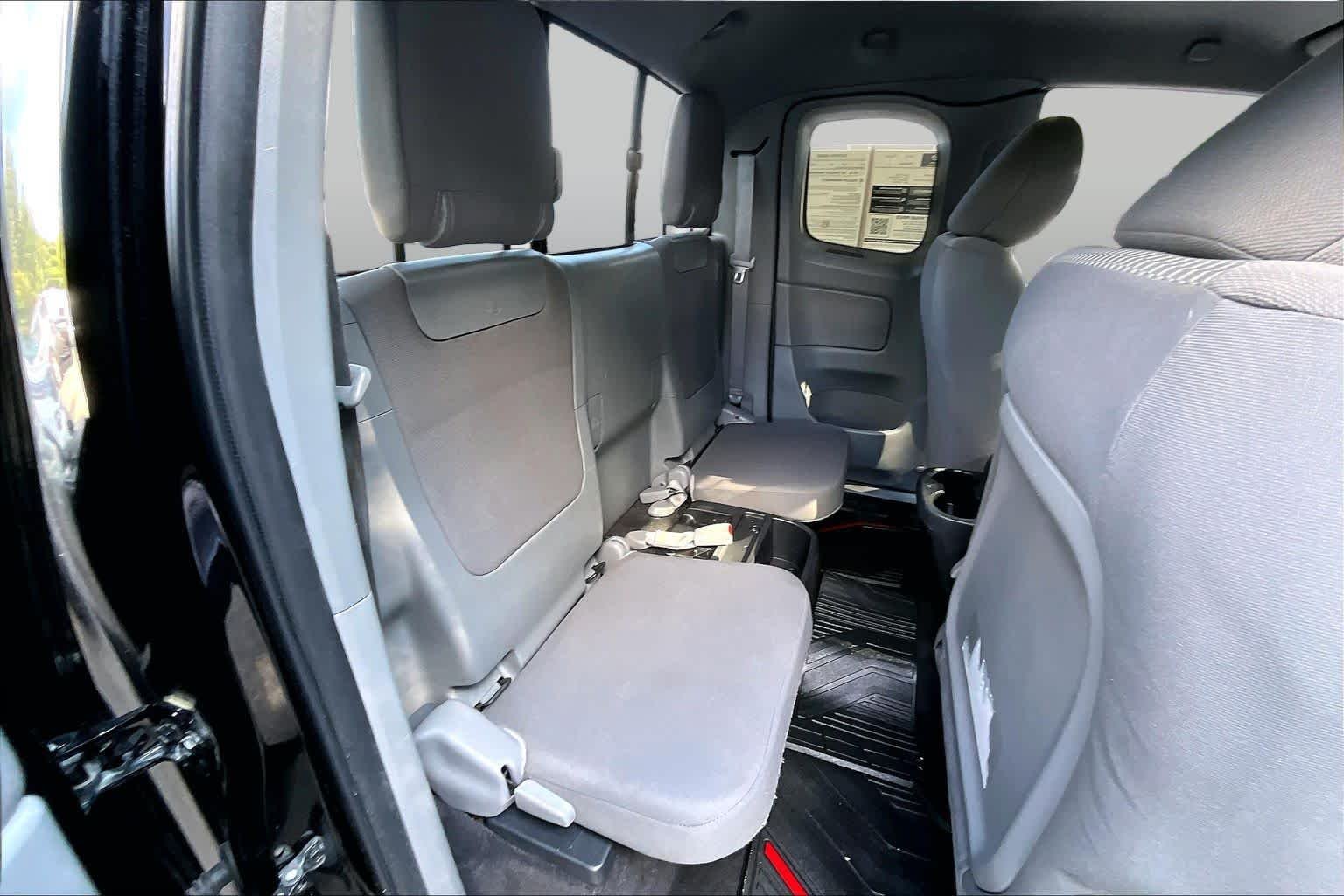 Used 2013 Black Toyota  image 18