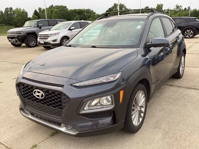 Used 2020 Gray Hyundai SEL Plus image 2