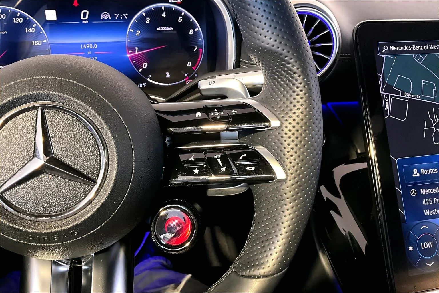 Certified Used 2022 Obsidian Black Metallic Mercedes-Benz AMG® SL 55 image 25