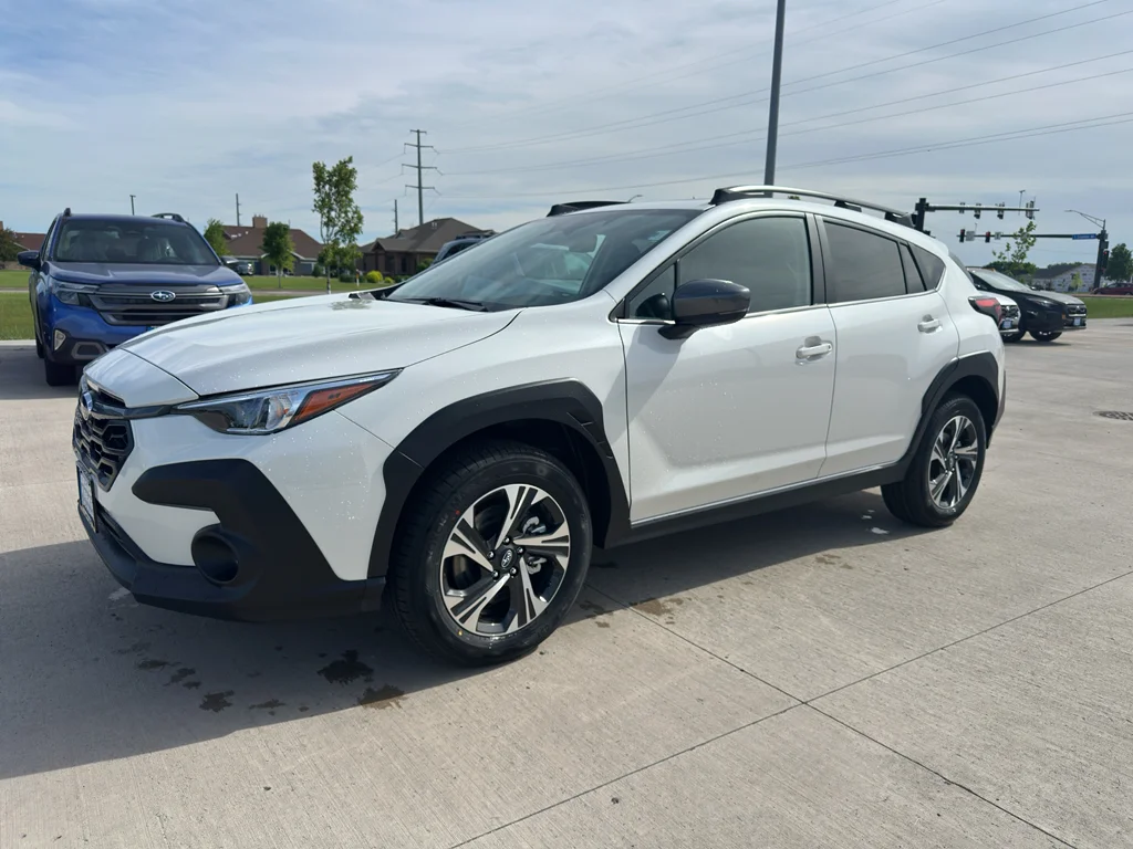 New 2026 CRYSTAL WHITE PEARL Subaru Premium image 2